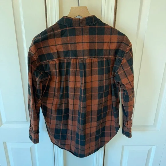 Universal Threads Oversized Fit Button Down Flannel 100% Cotton Women’s Size S - Picture 7 of 12